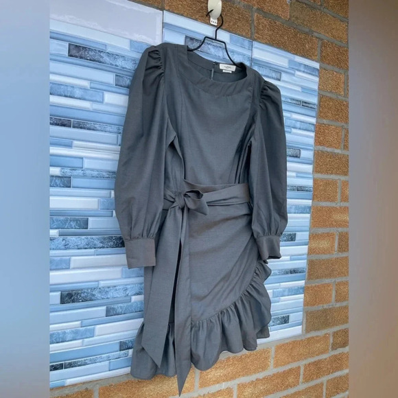 Etoile Isabel Marant
Nelicia Wool Ruffle Dress 40/8 - Picture 2 of 13